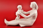 statuete, Maternitāte, porcelāns, PSRS, autordarbs, modeļa autors - Ija Venkova, 20 gs. 50tie gadi,...