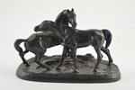 figurālā kompozīcija, Zirgi savvaļā, čuguns, 24x18 cm, svars 2390 g., Krievijas impērija, Kusa, 20....