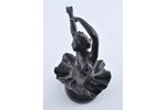 statuete, Balerīna, čuguns, 16 cm, svars 359.75 g., PSRS, Kasli, 1958 g....