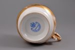 чашка, с крышкой, ручная роспись, фарфор, Дулево, Российская империя, 1860-1889 г., h = 10.5 см, пер...