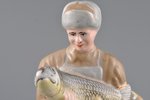 statuete, Baikāla zvejnieks, porcelāns, PSRS, Haitinskas porcelāna rūpnīca, 1954-1957 g., 22.5 cm, p...