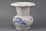 vase, porcelain, M.S. Kuznetsov manufactory, Riga (Latvia), 1937-1940, 20 cm, third grade...
