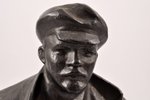 статуэтка, В. И. Ленин, 24 см, вес 2000 г., СССР, Владимир Рогайшис, 50-е годы 20го века...