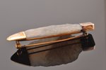 a brooch, made out of spearhead, gold, 9.70 g., the item's dimensions 5.2 x 2.3 cm, chalcedony, the...
