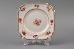 šķīvis, porcelāns, Gardnera porcelāna rūpnīca, Krievijas impērija, 19. gs. beigas, 15 x 15 cm...