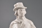 statuete, Vīrietis nacionālā tērpā, porcelāns, Rīga (Latvija), PSRS, autordarbs, modeļa autors - Ald...
