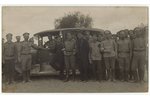 фотография, Лейб-гвардии Егерский полк у авто, 13.6 x 8 см...