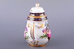 krējumtrauks, porcelāns, A.Popova manufaktūra, Krievijas impērija, 19. gs., h 11.3 cm, zieda restaur...