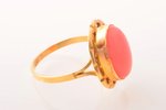 a ring, gold, 750 standard, 3.65 g., the size of the ring 18.75, coral...