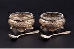 pair of saltcellars, silver, with glass and spoons, 950 standard, silver weight 57.25, salt cellar 6...
