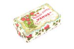 клубничное мыло мыльной и парфюмерной фабрики "Venus", Рига, в бумажной упаковке, Латвия, 20-30е год...