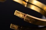 a bracelet, gold, 56 standard, 10.43 g., the diameter of the bracelet 5.7 x 4.5 cm, river pearls, 18...