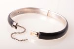 a bracelet, silver, enamel, 84 ПТ standard, 17.90 g., the diameter of the bracelet 5.7 x 4.9 cm, pea...