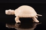 Figurine, "Tortoise", tusks of a mammoth, 3.1 x 7.8 x 5.1 cm...