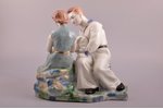 statuete, Jūrnieks ar meiteni, porcelāns, PSRS, Oļevskas porcelāna rūpnīca, h 24.3 cm...