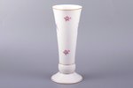 vase, porcelain, M.S. Kuznetsov manufactory, Riga (Latvia), 1934-1940, h 19.1 cm...