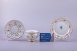 tea trio, porcelain, Meissen, Germany, h (cup) 5.9 cm, Ø (saucer) 12.2, Ø (dessert plate) 13.8 cm...