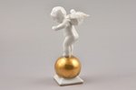 statuete, eņģelis uz zelta bumbas, porcelāns, Rīga (Latvija), M.S. Kuzņecova rūpnīca, 1937-1940 g.,...