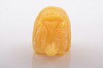 figurine, "Hedgehog", amber, 31.85 g., the item's dimensions 3.5 x 5.7 x 2.9 cm...