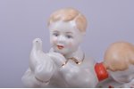 статуэтка, Дети с голубями, фарфор, Рига (Латвия), СССР, Рижская фарфоровая фабрика, автор модели -...