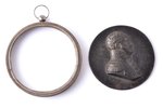 wall medallion, Alexander I, cast iron, Ø 8.3 cm, weight 85.45 g....