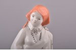 статуэтка, Девушка в национальном костюме, фарфор, Рига (Латвия), СССР, авторская работа, автор моде...