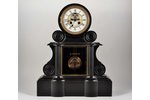 kamīna pulkstenis, 1880. gads, melns slāneklis, 21750 g, 47х38х17 cm, mehānisms darba kārtībā...