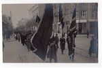 фотография, Рига, демонстрация 1 мая, Латвия, начало 20-го века, 13,8x8,5 см...