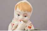 statuete, Meitene ar saulespuķi, porcelāns, PSRS, Kijevas eksperimentālā keramikas-mākslas rūpnīca,...