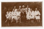 фотография, девушки в народных костюмах с сактами, Латвия, 20-30е годы 20-го века, 13,8x8,6 см...