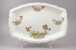 dish, "Flowers", porcelain, M.S. Kuznetsov manufactory, Russia, the border of the 19th and the 20th...