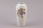 small vase, rare form, porcelain, Rīga porcelain factory, Riga (Latvia), USSR, ~1950, h 12.2 cm, sec...