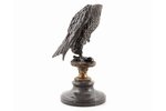 statuete, "Ērglis", paraksts Barye, bronza, marmors, h 38 cm, svars 9850 g., Francija, 21. gs. sākum...