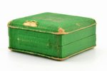 коробочка, для ювелирных изделий, размер изделия 7.5 x 7.4 x 3.5 см, конец 19-го века, мастер Линден...