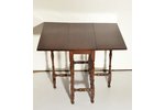 saliekams galdiņš, augstums 61,5 cm, virsma 56 x 75 cm, saliktā veidā 56 X 27 cm, koks, svars 7,10 k...