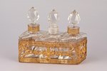 парфюмерный комплект на три флакона, стекло, позолоченная латунь, рубеж 19-го и 20-го веков, h 9.5 с...