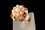 a ring, gold, 585 standard, 5.81 g., the size of the ring 16.75, cultured pearls, Turku, Finland...