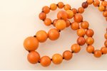 beads, amber, 36.05 g., item's length 72 cm, largest stone size Ø 1.7 cm...