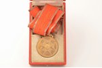 медаль, знак отличия Креста Признания (большого размера, с веточкой), серебро, позолота, 875 проба,...