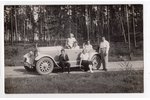 фотография, легковой автомобиль, Латвия, 20-30е годы 20-го века, 13.8х8.8 см...