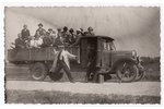 фотография, грузовой автомобиль, Латвия, 20-30е годы 20-го века, 13.8х8.8 см...