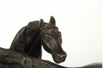 figurālā kompozīcija, Zirgi savvaļā, lējējs P.Tepļakovs, čuguns, 17 x 26 cm, svars 2240 g., Krievija...