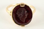 gold, 750 standard, 4 g., the size of the ring 17, garnet, the 19th cent., Intaglio on the garnet...