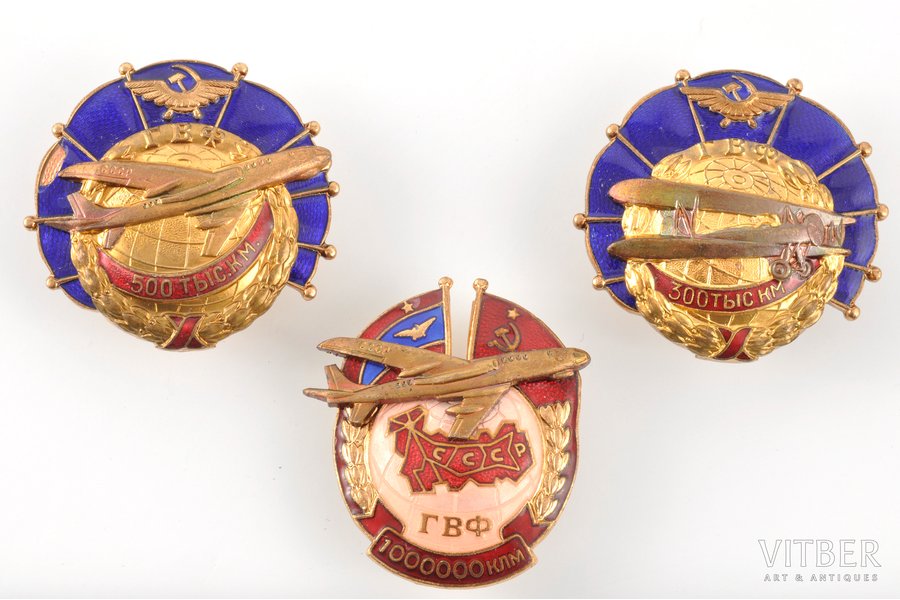 3 badges "For flying hours", USSR, 50ies of 20 cent., 40 x 40, 36 x 41 mm
