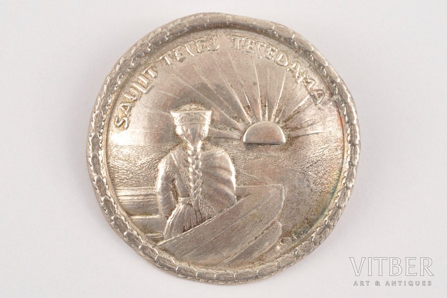 Sakta "Saulit tecej tecedama", silver, 875 standard, 5.4 g., the item's dimensions 4 cm, the 20-30ties of 20th cent., Latvia