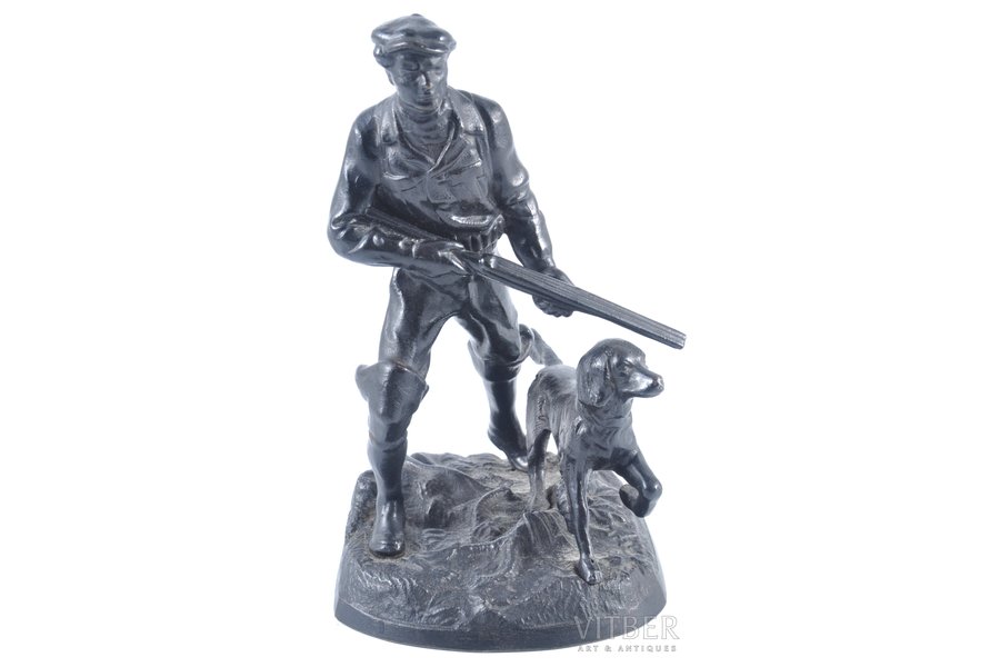 figurine, A Hunter with a Dog, cast iron, 16,5 cm, weight 1220 g., USSR, Kasli, 1973