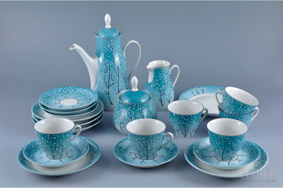 service, A coffee set for 6 persons. Includes 21 item: a coffee-pot (height - 19.5 cm), a sugar-pot (height - 10.5cm), a cream-pot (height 5.5cm), 12 saucers (the diameters are 11cm and 13.5cm), Rīga porcelain factory, Riga (Latvia), USSR, the 70-80ies of 20th cent., ONE CUP HAS A CHIP