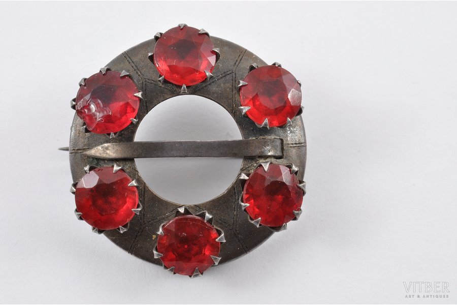 a brooch, sakta, silver, 875 standard, 8.90 g., the item's dimensions Ø 3,2 cm, the 20-30ties of 20th cent., Latvia