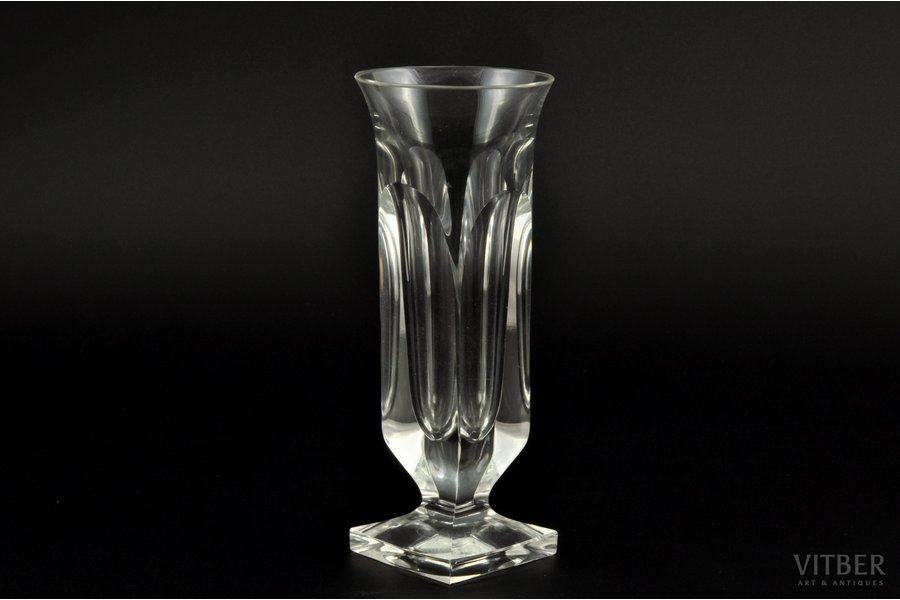 ваза, Moser, Чехия, 20-й век, h = 15.8 см