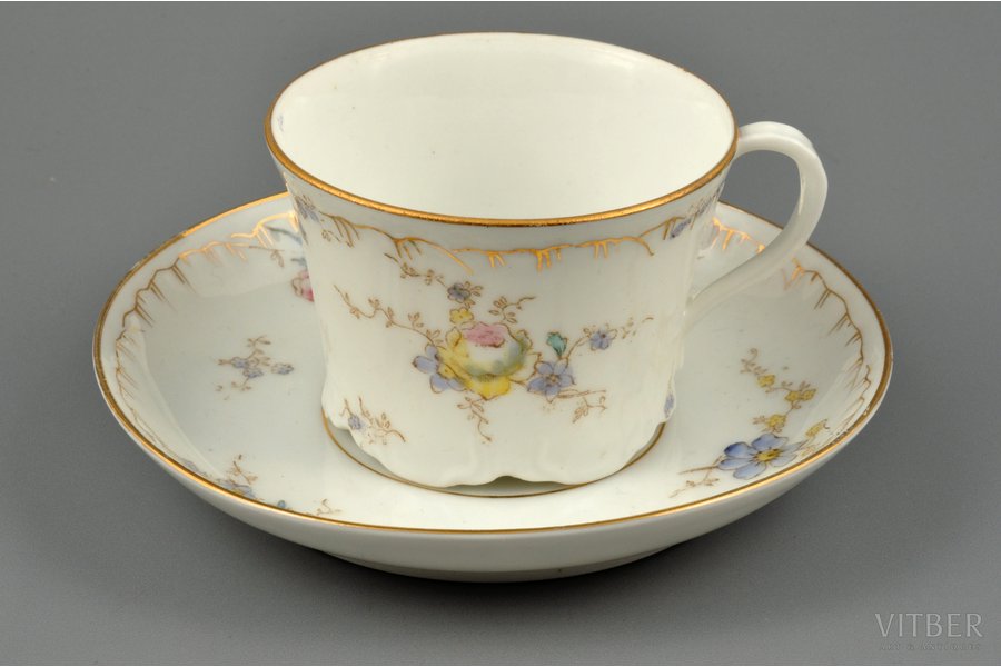 tējas pāris, Gardnera porcelāna rūpnīca, Krievijas impērija, 19. gs. 2. puse, apakštasīes Ø 11.5 см, tasītes Ø 6.7 cm, h 4.5 cm